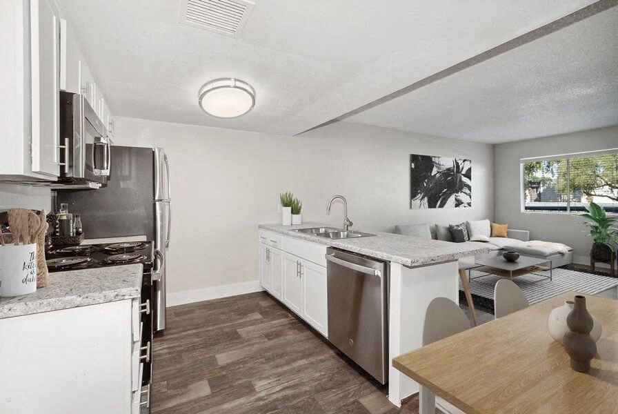 District at Fiesta Park - Photo 5 of 27