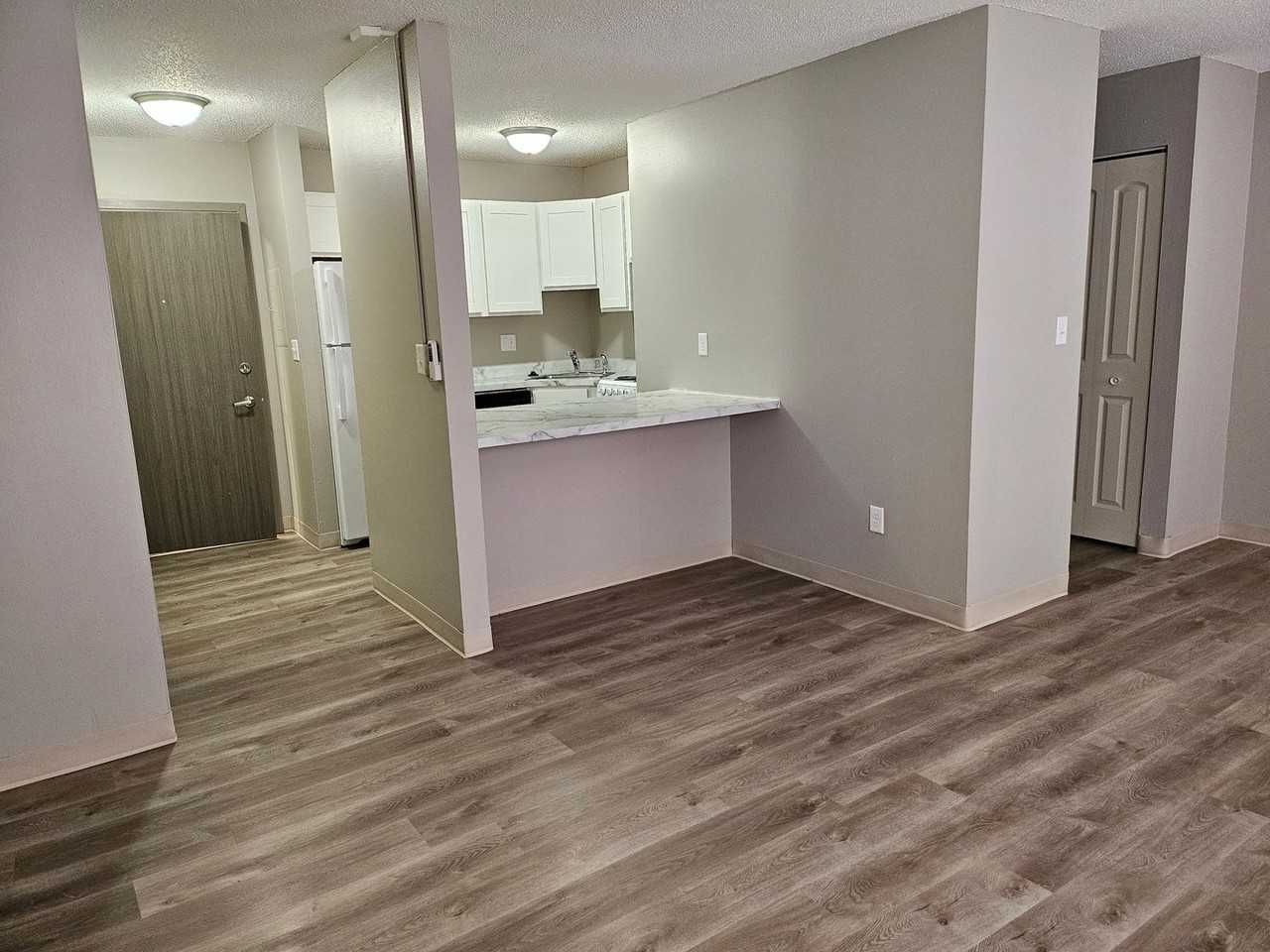 The Kingston - Photo 7 of 12