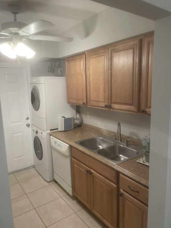 240 Sw 7th St #10 - Photo 2 of 13