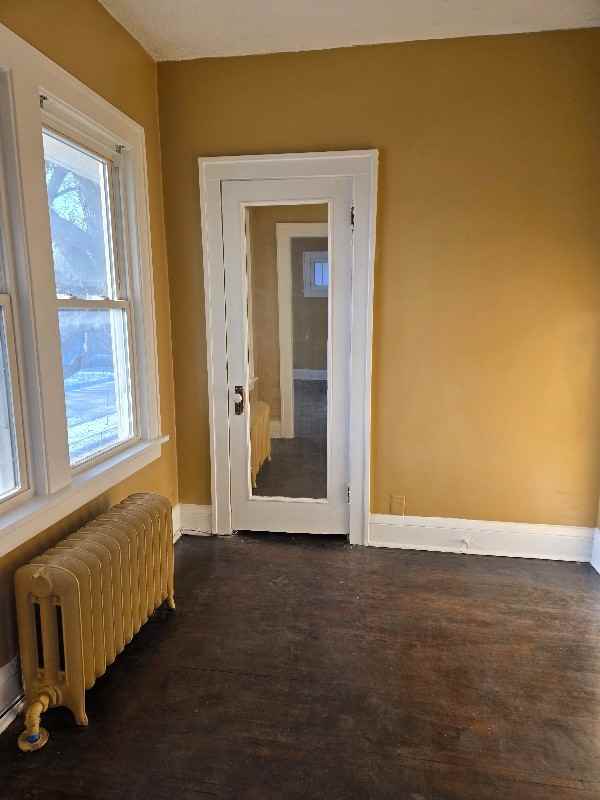 716 North Elwood Avenue - Photo 2 of 9