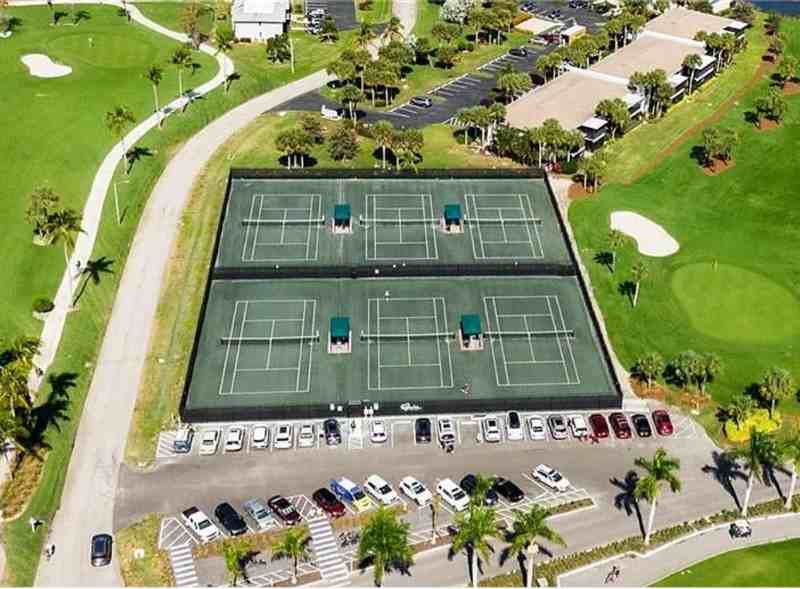 215 Palm Drive #215-2 - Photo 5 of 34