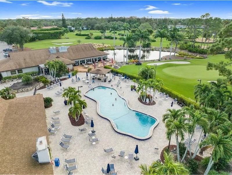 215 Palm Drive #215-2 - Photo 7 of 34