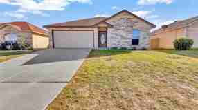 140 Amber Ln - Photo 1 of 1