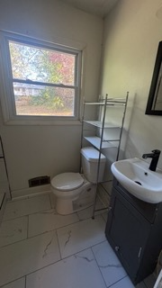 215 Griffin St Nw - Photo 5 of 13