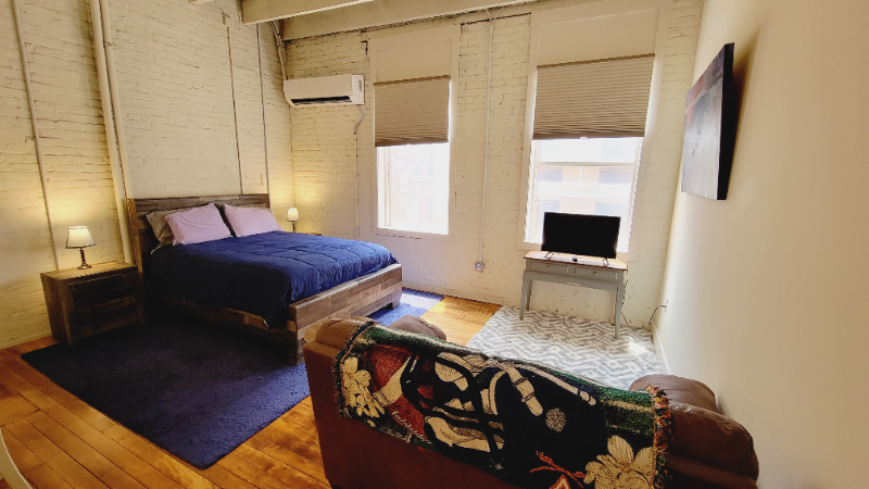 722 Commerce St #304 - Photo 2 of 6