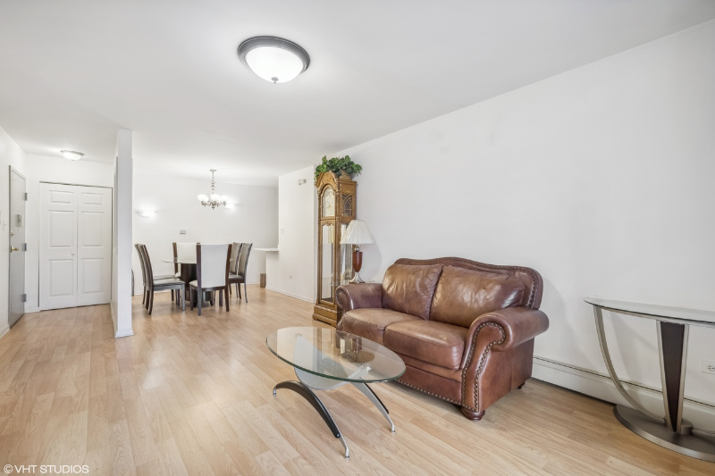 931 Jonathon Ct #107 - Photo 3 of 14