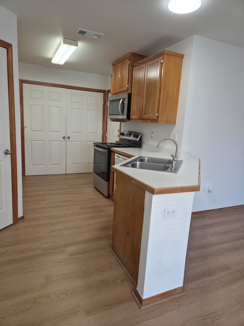 4204 Magnolia Street #4204 - Photo 2 of 11