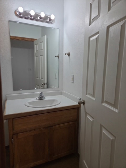 4204 Magnolia Street #4204 - Photo 4 of 11