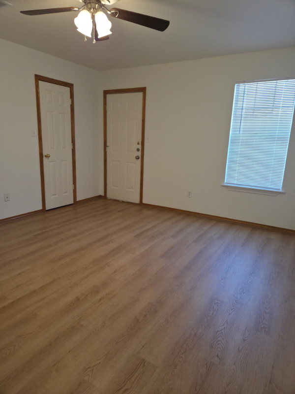 4204 Magnolia Street #4204 - Photo 6 of 11