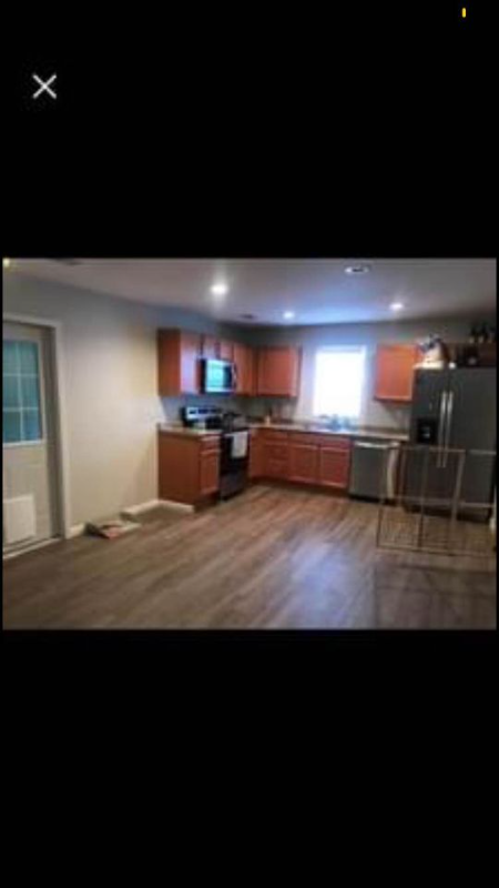 304 N Woodlawn Ave - Photo 3 of 4