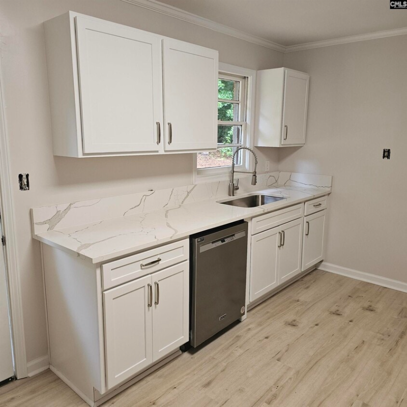 617 Magnolia Drive - Photo 3 of 12
