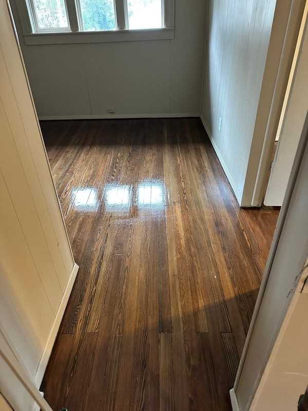 517 Broad St #A - Photo 4 of 10