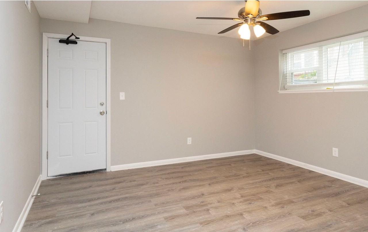 The Davenport - Photo 2 of 4