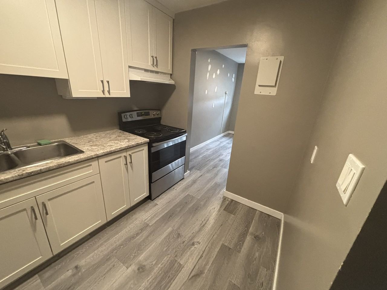 343 204-343 Mill Street #204 - Photo 3 of 18