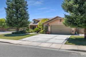 featured image of 10703 Coronado Pointe Drive