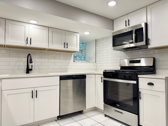 4200 North Damen Avenue #G - Photo 3 of 19