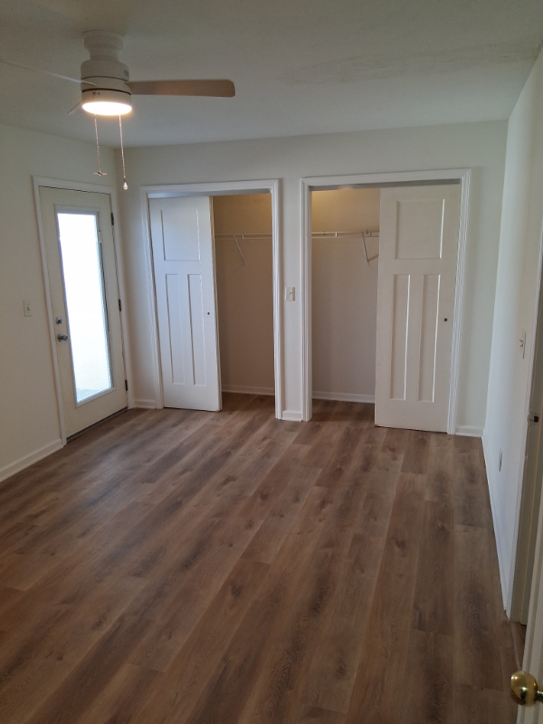 1403 Glendale Avenue #D - Photo 3 of 4