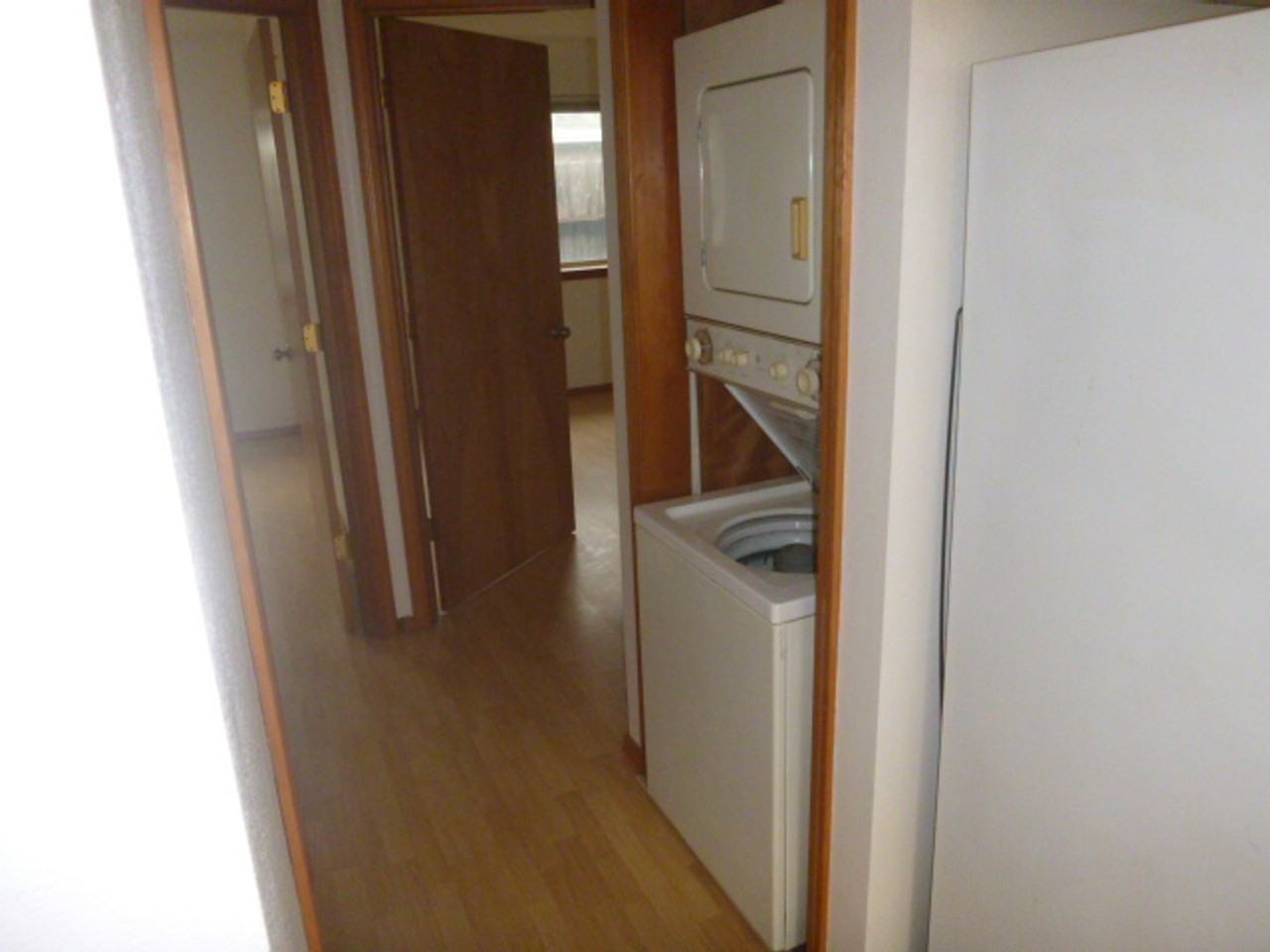 1030 Mount Olympus Ave Se - Photo 3 of 6