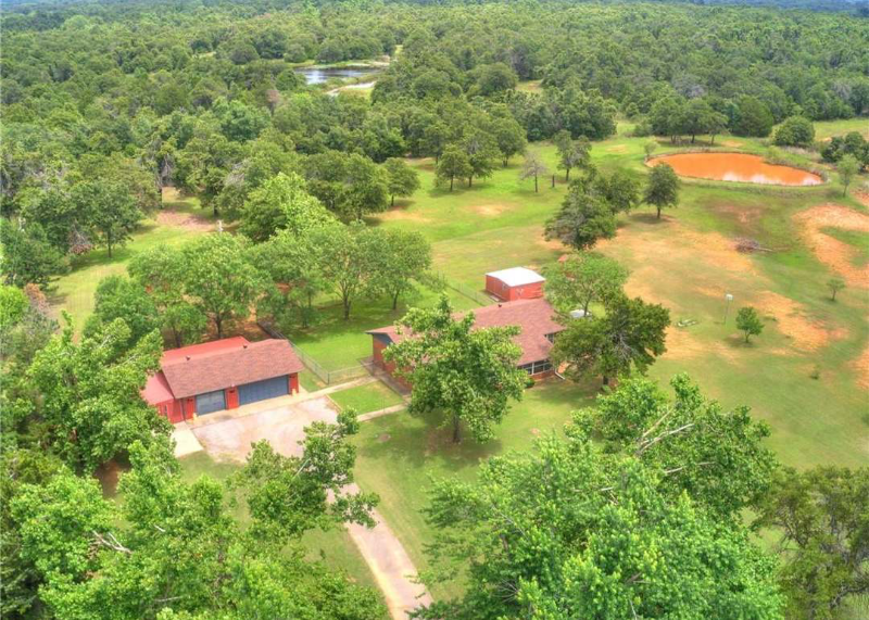 11500 Canyon Oaks Drive - Photo 3 of 12