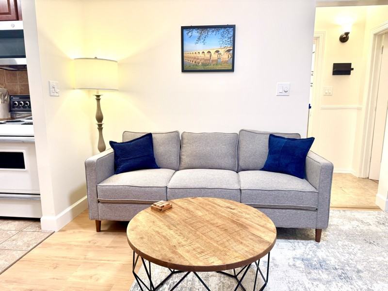 3023 Harvard Ave #2 - Photo 3 of 19