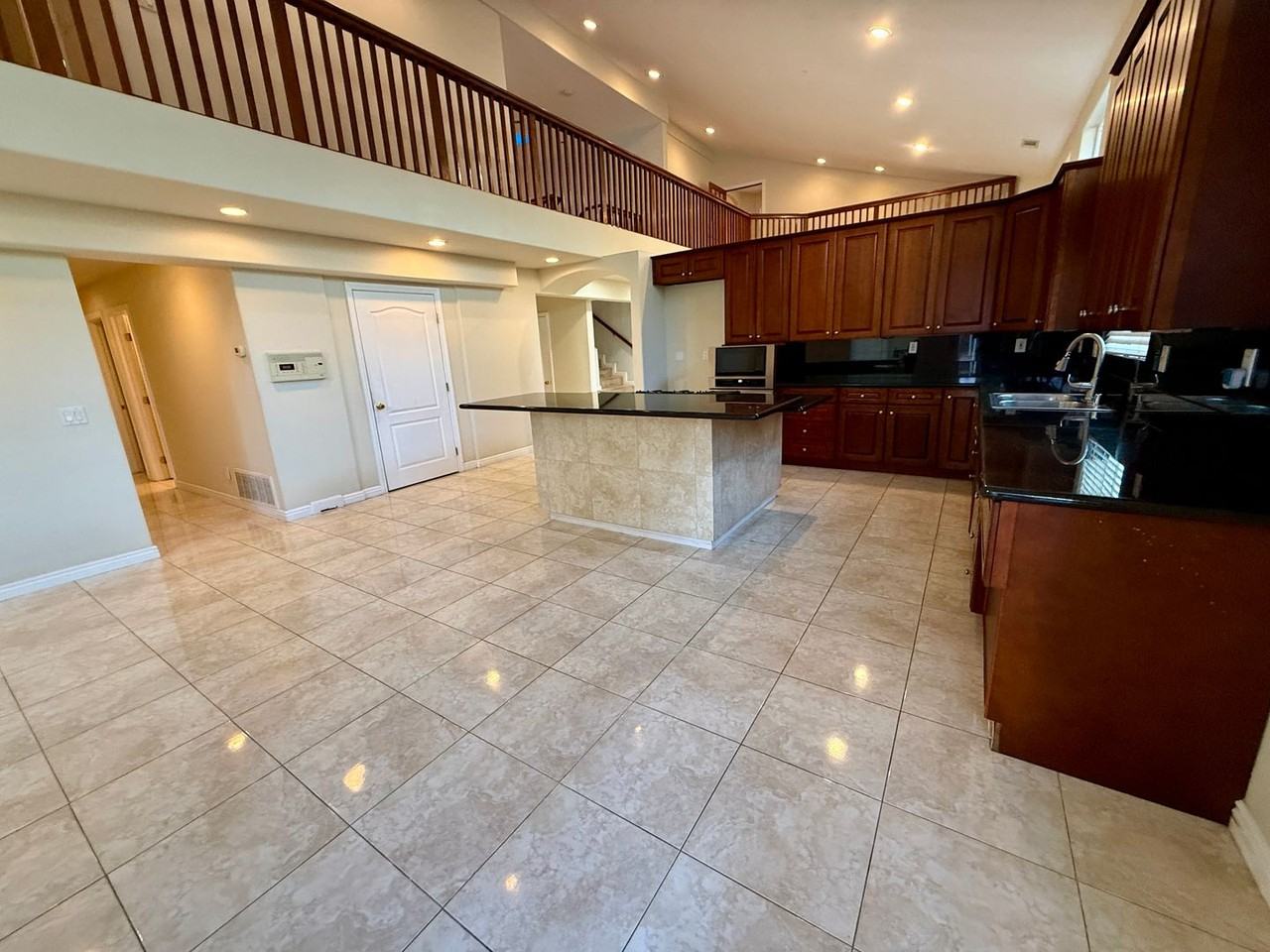 12665 Sundance Avenue - Photo 7 of 48