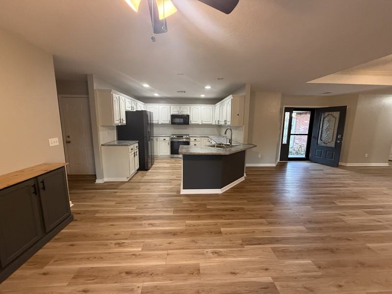 404 East 9th Street - Photo 2 of 21