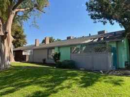 featured image of 7000 N Half Moon Dr