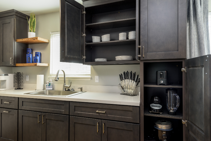 1176 King St - Photo 6 of 21