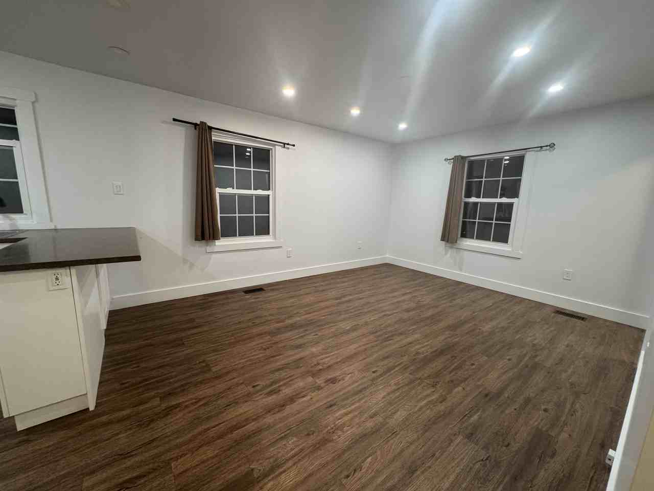 736 Stormont Street - Photo 2 of 23