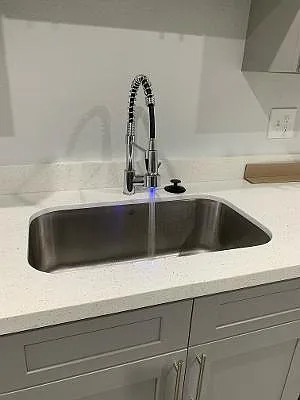 167 Southwest 3rd Street - Photo 4 of 12