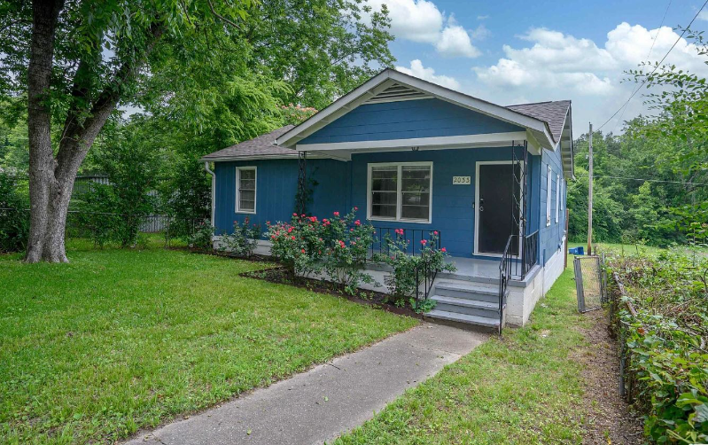 2033 E Lake Blvd - Photo 3 of 20