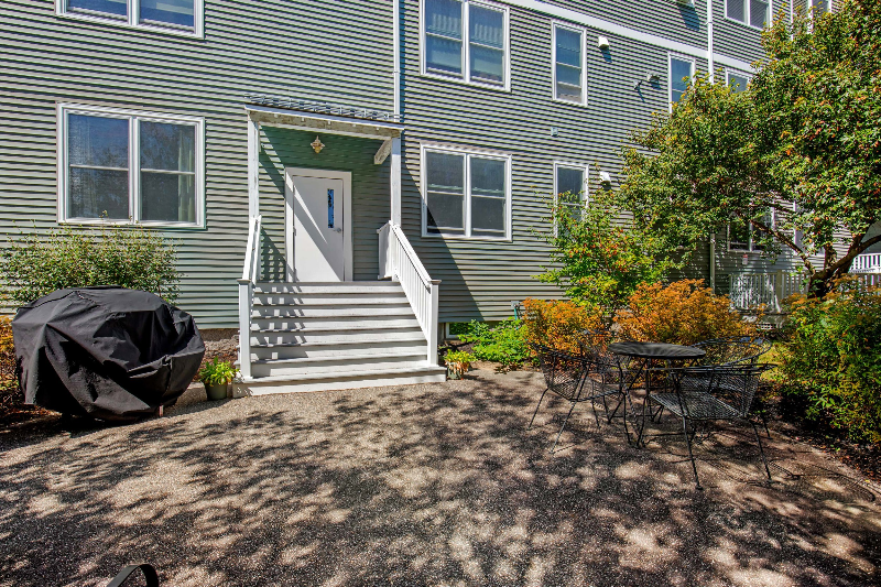 18 Park Street #205 - Photo 5 of 20