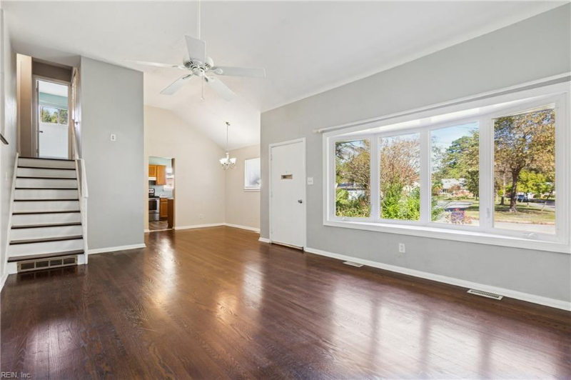 301 Pepper Mill Ct - Photo 2 of 20