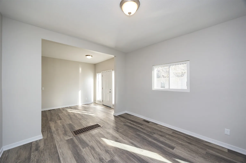 1332 E Sheridan Ave - Photo 5 of 20