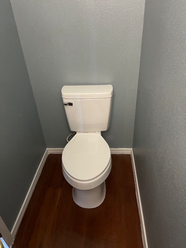 44 Royal Crest Drive #A - Photo 5 of 8