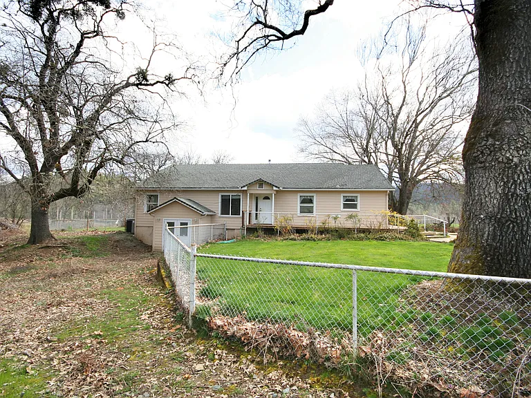 734 Powell Creek Road - Photo 2 of 11
