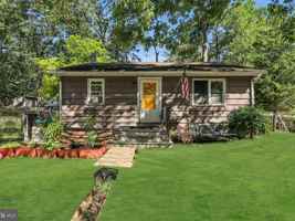 featured image of 134 Phillips Avenue