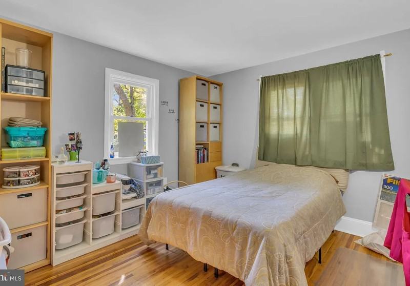 134 Phillips Ave - Photo 6 of 8