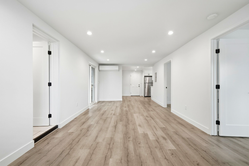 5549 Fulcher Ave #5549 - Photo 2 of 15