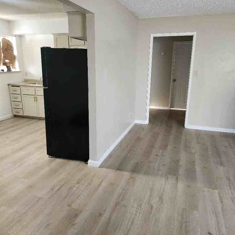 2458 South Backer Avenue - Photo 7 of 8