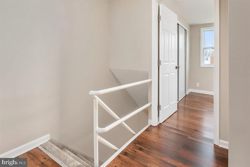 1003 Fredonia Ct - Photo 4 of 10