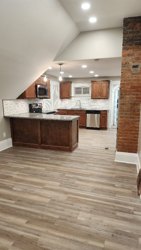 1301 Buhrer Avenue #2