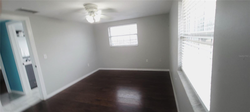 11241 Linden Lane - Photo 6 of 20