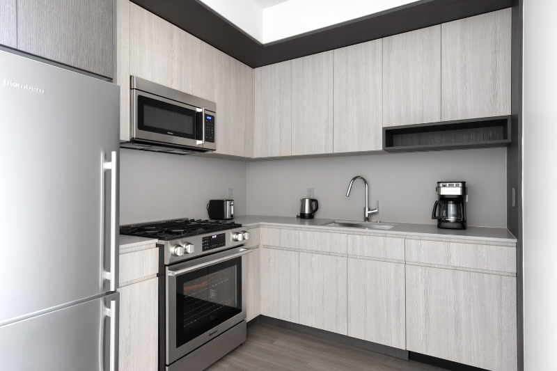 1231 S Indiana Ave - Photo 2 of 20