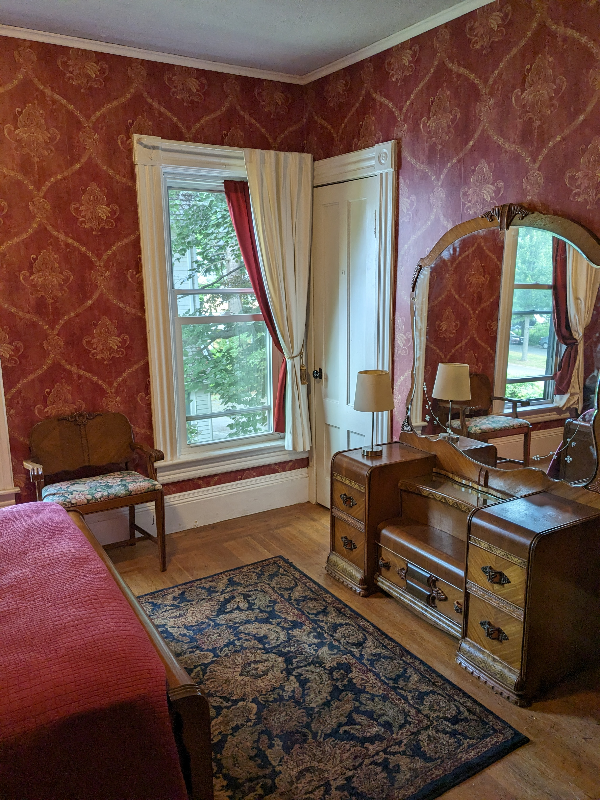 52 Fairfield Avenue - Photo 5 of 20