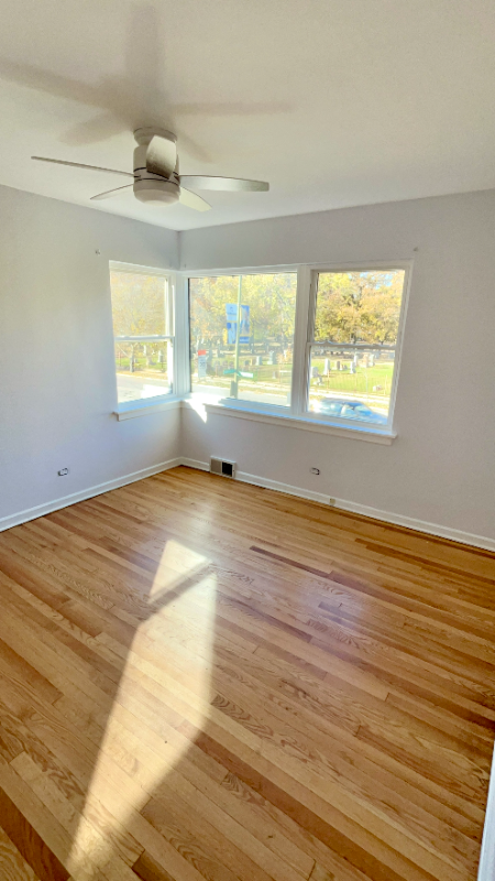 3623 W Foster Ave - Photo 7 of 35