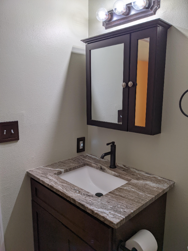 1341 Cindy Cir Ne - Photo 6 of 9