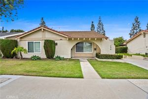 featured image of 632 East La Veta Avenue #632