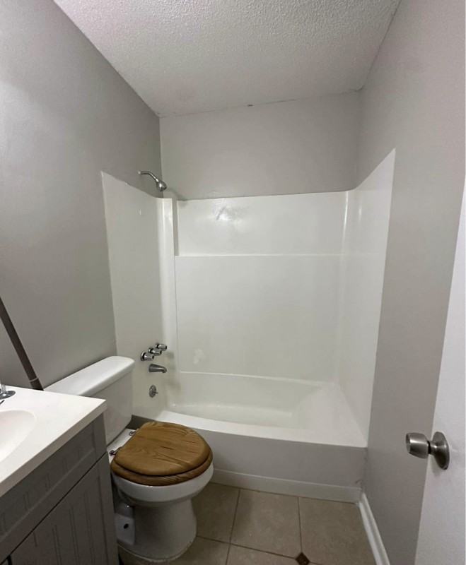 1015 Routon Dr Sw - Photo 6 of 8