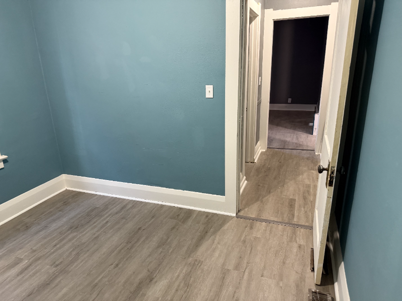 629 Willard St - Photo 4 of 10